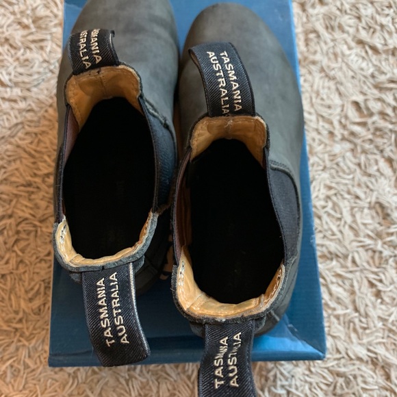 Blundstone boots - Picture 4 of 8